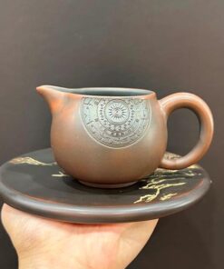 Chuyên trà tử sa nê hưng cao cấp khắc trống đồng thủ công 240ml CT75.