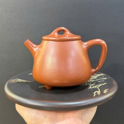 Ấm tử sa cao cấp nguyên khoáng đất cũ dáng thạch biều 230ml pha trà ngon.