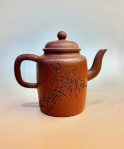 Ấm tử sa Nghi Hưng chu nê cấp trực khắc trúc 160ml ATS197