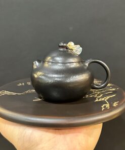 Ấm tử sa cao cấp cỡ nhỏ pha trà một người đất cũ màu hắc 130ml dáng dung thiên.