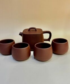 Ấm tử sa Nghi Hưng tứ phương 300ml kèm 4 chén ATS238