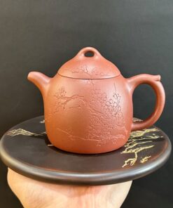 Ấm tử sa đất cũ nguyên khoáng thủ công dáng tần quyền khắc hoa 240ml ATS249