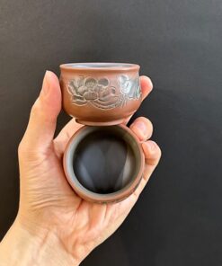 Ly uống trà đẹp tử sa nê hưng thủ công khắc sen 55ml cỡ nhỏ vừa bày được 6 cái