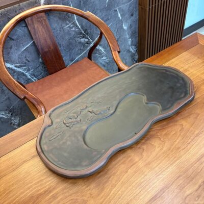 Khay trà đá tử sa nê hưng bày ấm chén đẹp hình trâu thủ công 76x39cm KNH11