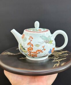 Ấm sứ cảnh đức vẽ tay thủ công hoa bướm đẹp pha trà ngon 180ml AS49
