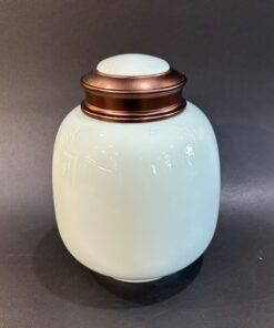 Lọ đựng trà sứ cảnh đức men lam nắp xoáy kín bảo quản trà tốt 700ml HT51