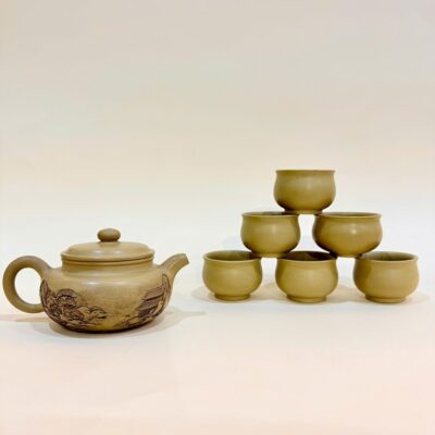 Bộ ấm chén cao cấp gốm nê hưng thủ công dáng phỏng cổ khắc sơn thủy đẹp BAT212