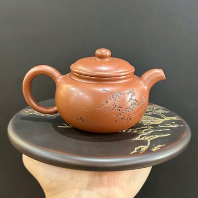 Ấm nê hưng dáng phỏng cổ khắc cá đẹp pha trà ngon 220ml AKC294