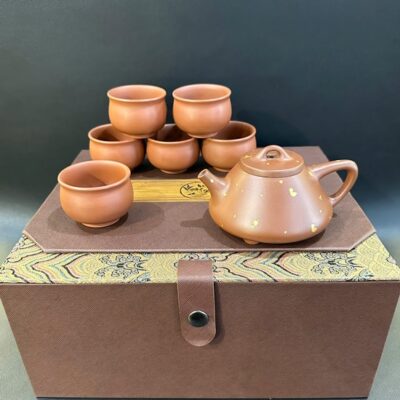 Bộ ấm trà cao cấp dáng thạch biều vẽ vảy vàng đẹp pha trà ngon AT49