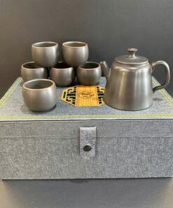 Bộ ấm trà cao cấp nê hưng đẹp dáng đức trung kèm 6 chén và hộp AT12