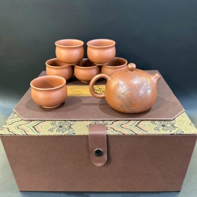 Bộ ấm trà cao cấp gốm nê hưng thủ công đẹp pha trà ngon khắc song ngư AT48