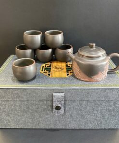 Bộ ấm trà đức trung khắc phố đẹp gốm nê hưng hỏa biến cao cấp AT32