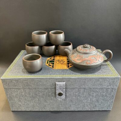 Bộ ấm trà lưỡng long cao cấp kèm 6 ly uống trà có hộp đẹp AT19