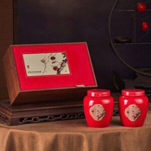 Hồng trà kim tuấn mi vũ di sơn loại đặc biệt trước thanh minh hộp 300g HOT07.