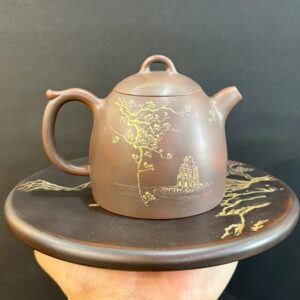 Ấm nê hưng nguyên khoáng dáng tần quyền khắc hồ gươm 220ml AKC180
