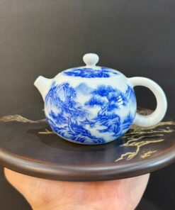 Ấm sứ cảnh đức vẽ tay dáng tây thi cỡ nhỏ men thanh hoa 120ml AS43