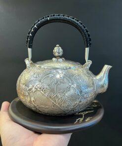 Ấm đun nước pha trà bạc nguyên chất gò tay mai lan cúc trúc 1L AN96.