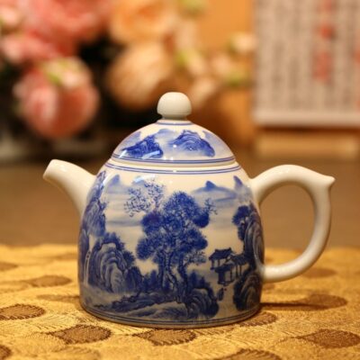 Ấm Sứ Cảnh Đức Dáng Tần Quyền Sơn Thuỷ Nắp Khít 230ml AS89