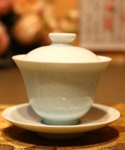 Chén Khải Sứ Cảnh Đức Trắng Vân Hoa Nổi Dáng Cao 150ml AS86