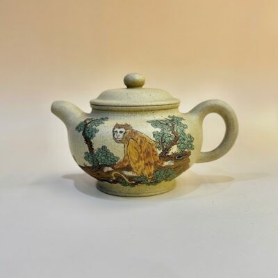 Ấm tử sa Nghi Hưng đoàn nê chuyết chỉ họa khỉ 240ml ATS24-1