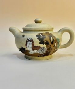 Ấm tử sa Nghi Hưng đoàn nê chuyết chỉ họa tuất 240ml ATS24-2