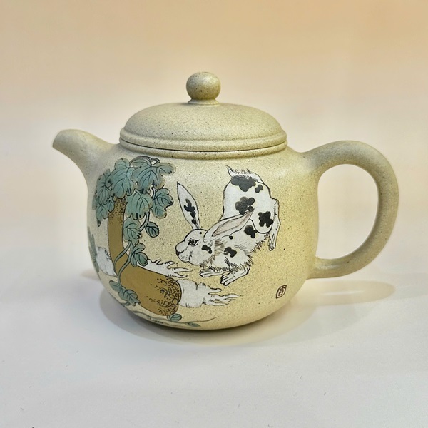 Ấm tử sa Nghi Hưng đoàn nê viên châu họa thỏ 240ml ATS24