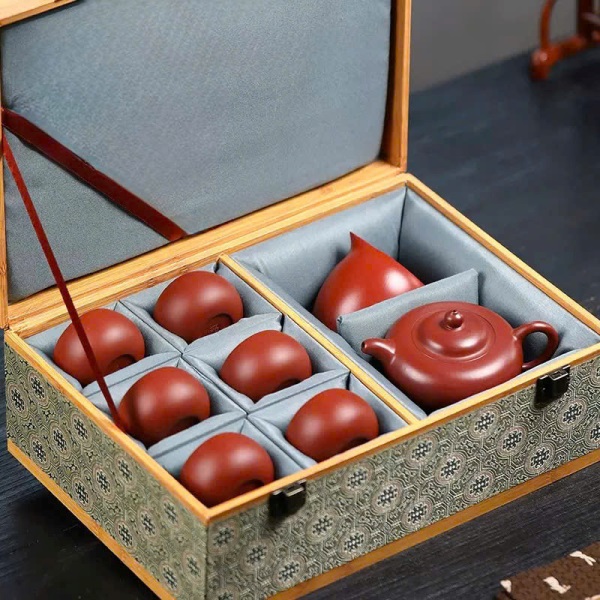 Bộ ấm tử sa Ngọc Nhũ Đại Hồng Bào 250ml AT38