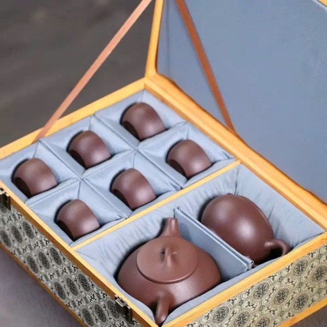 Bộ ấm tử sa Thạch Biều Tử Nê 280ml AT45