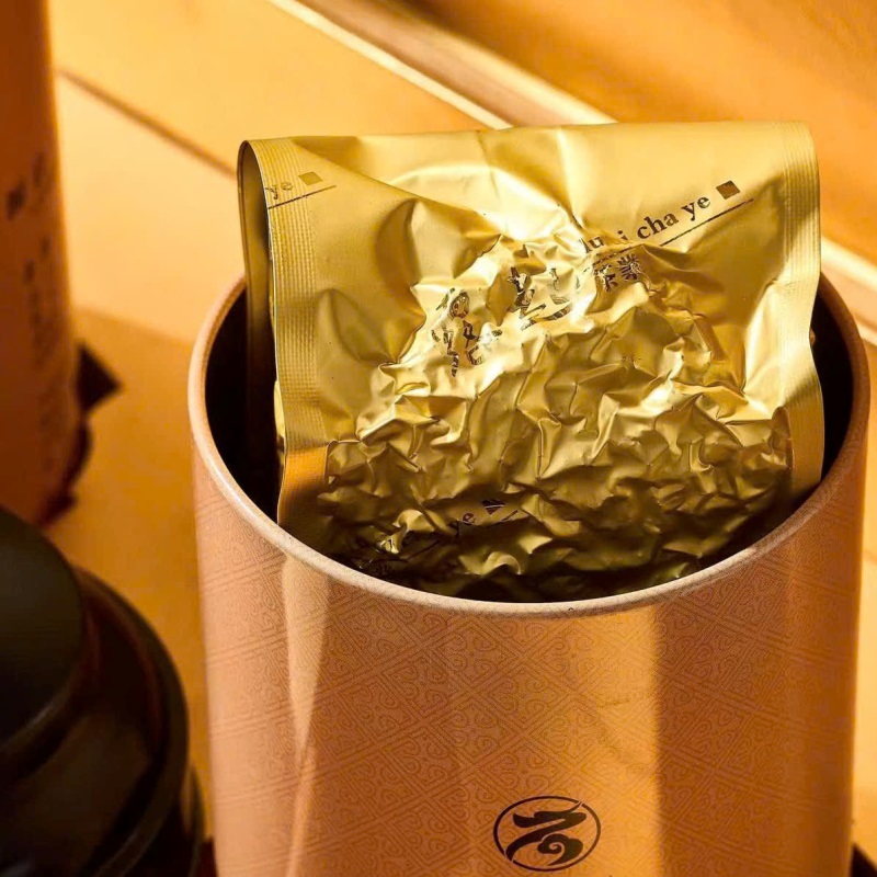 Trà Ô Long Đài Hảo Hạng Giải Vàng Đông Đỉnh 300g OL19 - Ảnh 4