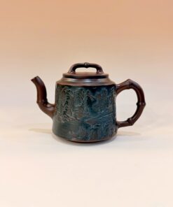 Ấm Nê Hưng Trúc Đoạn Khắc Sơn Thủy 280ml AKC194