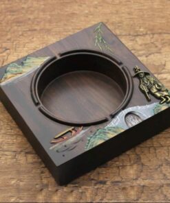 Gạt Tàn Gỗ Không Nắp Khắc Sơn Thuỷ Vuông 18x18cm GTG03