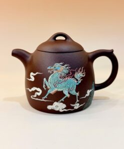 Ấm Tử Sa Đất Cũ Tần Quyền Đáy Tào Thanh Kỳ Lân 250ml ATS602