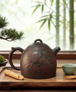 Ấm Nê Hưng Tần Quyền Đen Khắc Song Kỳ-Lân 250ml AKC124