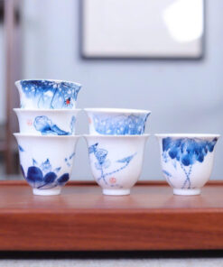 Chén Sứ Dáng Cao Miệng Loe Vẽ Hoa Sen Bộ 6 Cái 40ml CS46