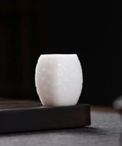 Gác Nắp Ấm Ngọc Hoạ Mai Rùa DC89