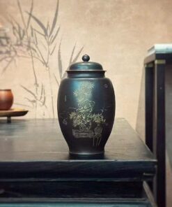 Hũ Trà Nê Hưng Cỡ Vừa Khắc Lão Tùng Cao 20cm HT25