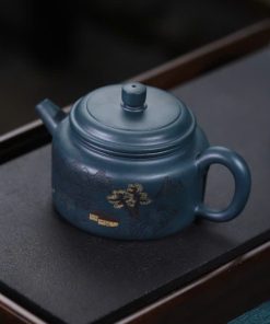 Ấm Tử Sa Đức Trung Lục Nê Khắc Sơn Thuỷ 240ml ATS25